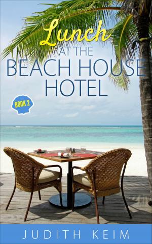Book cover of Lunch at The Beach House Hotel