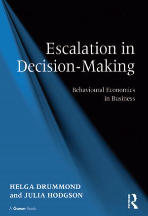 Cover of the book Escalation in Decision-Making by Liwei Jiao, Benjamin Stone