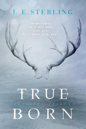 Cover of the book True Born by Amanda Ashby