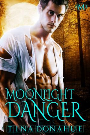 Cover of the book Moonlight Danger (Hot Moon Rising #5) by Steve Vernon