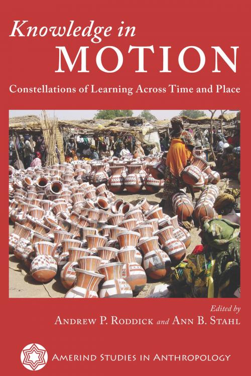 Cover of the book Knowledge in Motion by , University of Arizona Press
