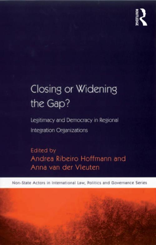 Cover of the book Closing or Widening the Gap? by Andrea Ribeiro Hoffmann, Anna van der Vleuten, Taylor and Francis