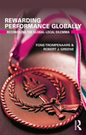 Cover of the book Rewarding Performance Globally by Anne M. Harris, Stacy Holman Jones, Sandra L. Faulkner, Eloise D. Brook
