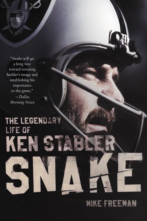 Cover of the book Snake by Mike Freeman, Dey Street Books