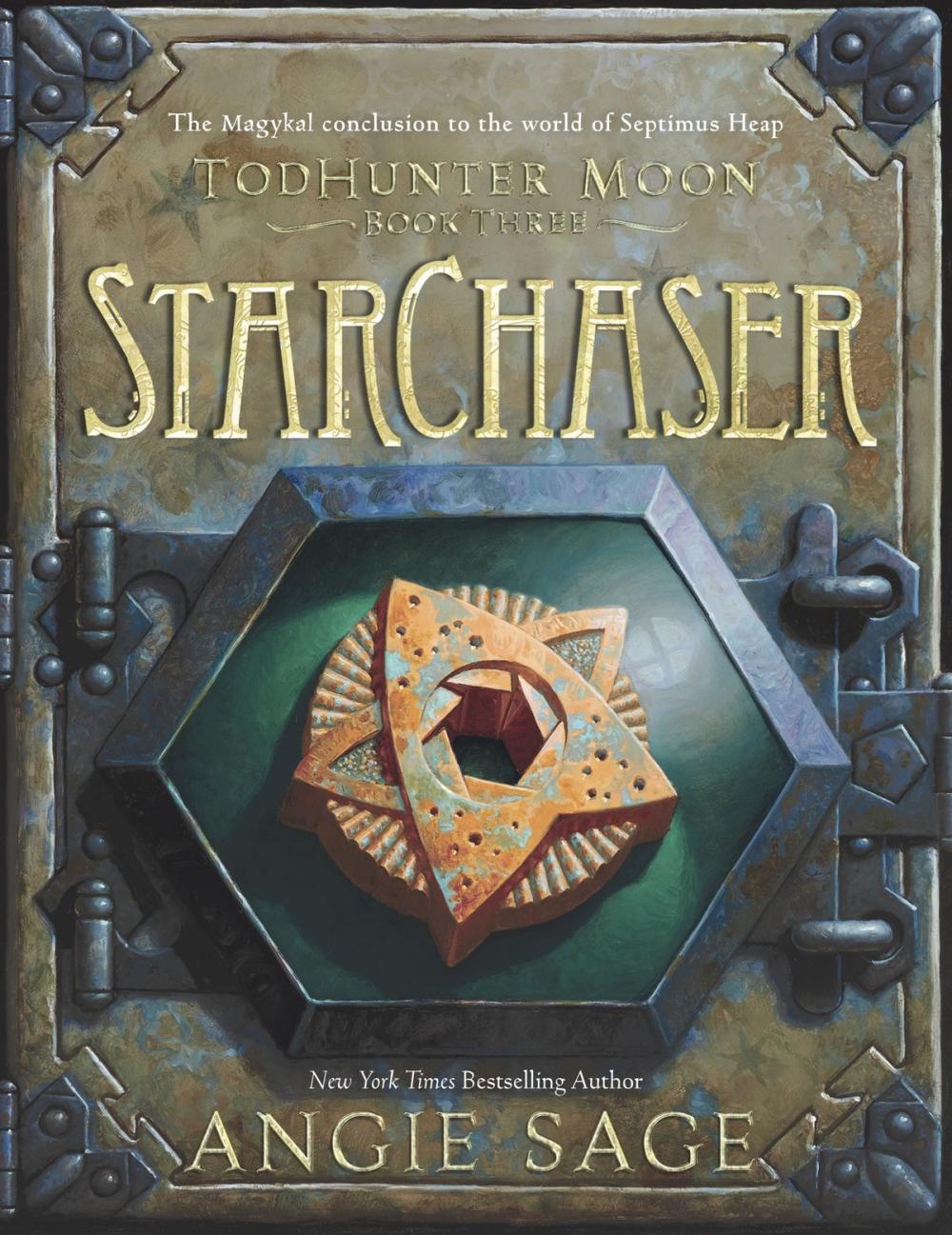 Big bigCover of TodHunter Moon, Book Three: StarChaser