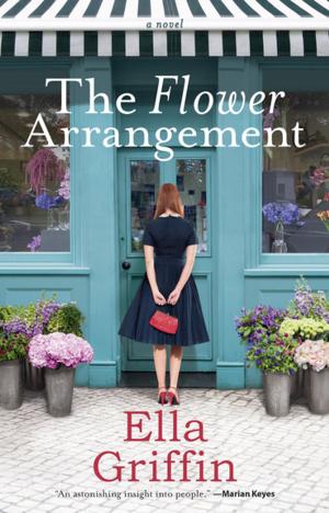 Cover of the book The Flower Arrangement by Faith Hunter