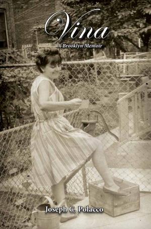 Cover of the book Vina: A Brooklyn Memoir by 喬姬娜‧侯威爾（Georgina Howell）