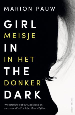 Book cover of Girl in the dark / meisje in het donker
