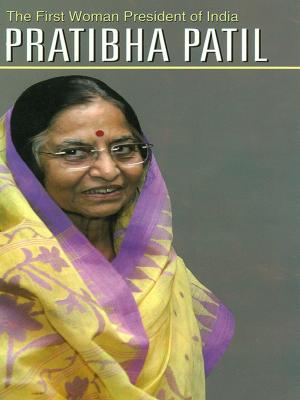 Book cover of The First Lady President : Pratibha Patil