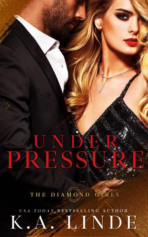 Cover of the book Under Pressure by Kim Lawrence