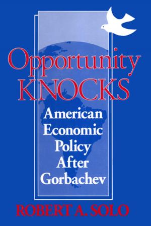 Cover of the book Opportunity Knocks by Daphne Gutteridge, Vivien Smith