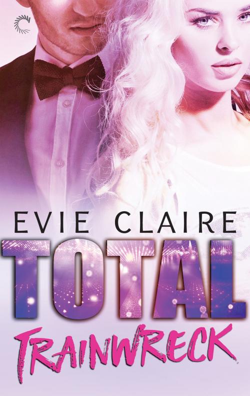 Cover of the book Total Trainwreck by Evie Claire, Carina Press