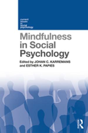 Cover of the book Mindfulness in Social Psychology by Michael Fabricant, Michelle Fine