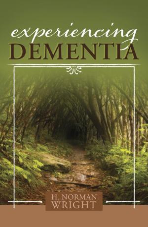 Book cover of Experiencing Dementia