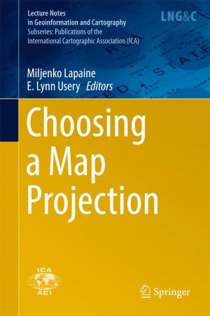 Cover of the book Choosing a Map Projection by Lucía Martínez Ordóñez