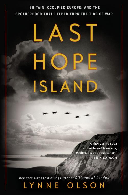 Cover of the book Last Hope Island by Lynne Olson, Random House Publishing Group