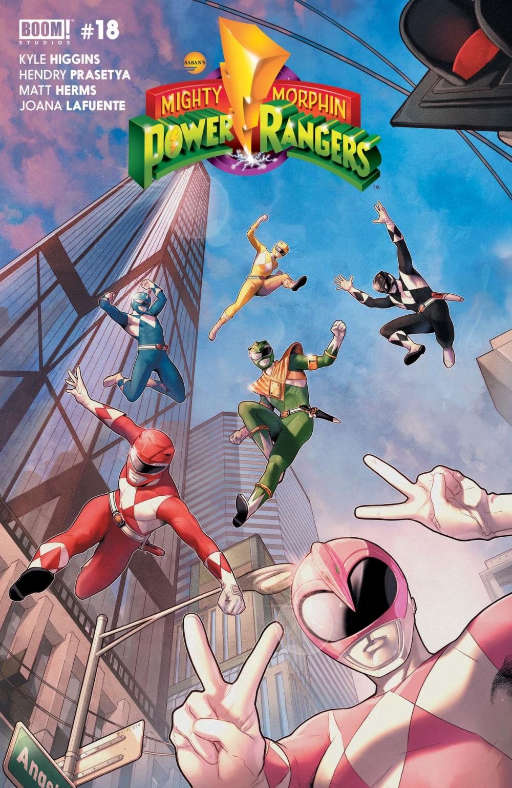 Big bigCover of Mighty Morphin Power Rangers #18
