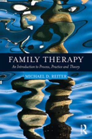Cover of the book Family Therapy by John Oakland