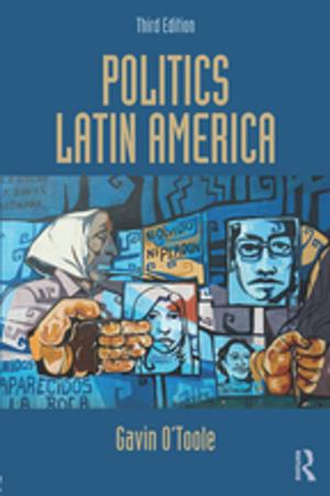 Cover of the book Politics Latin America by Florian Krobb