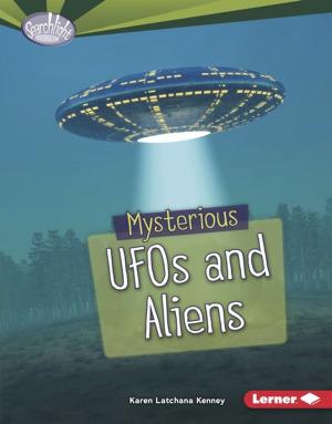 Book cover of Mysterious UFOs and Aliens