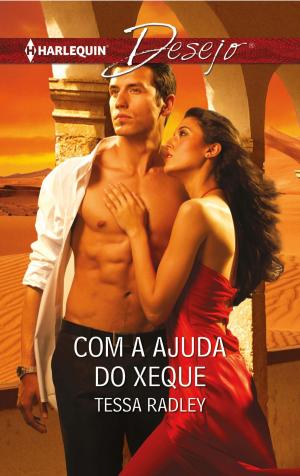 Cover of the book Com a ajuda do xeque by Julia James