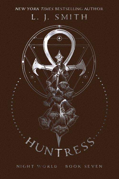 Cover of the book Huntress by L.J. Smith, Simon Pulse
