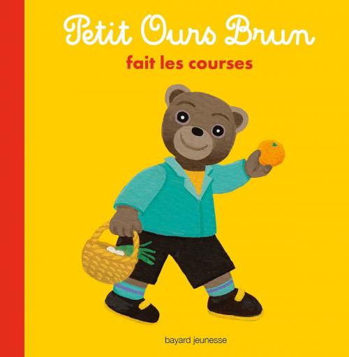 Cover of the book Petit Ours Brun fait les courses by Marie Aubinais, Bayard Jeunesse