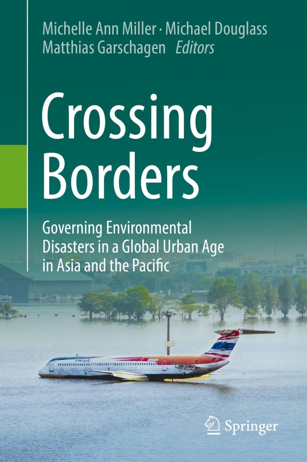 Big bigCover of Crossing Borders