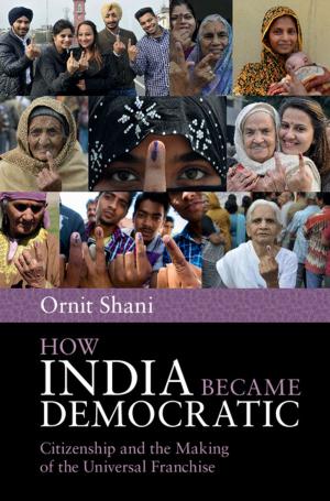 Cover of the book How India Became Democratic by Charles Darwin