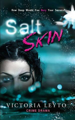 Cover of the book Salt Skin by Roberto López-Herrero