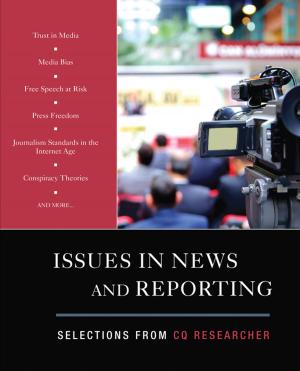 Book cover of Issues in News and Reporting
