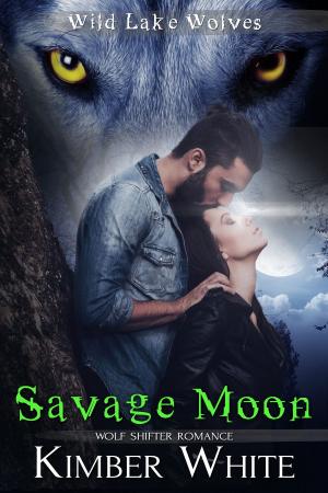 Book cover of Savage Moon