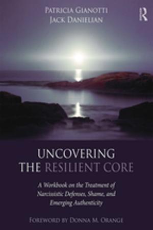 bigCover of the book Uncovering the Resilient Core by 