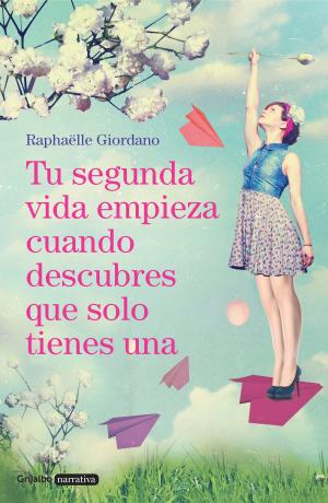 Cover of the book Tu segunda vida empieza cuando descubres que solo tienes una by Estrella Borrego del Castillo, Moni Pérez