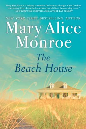 Cover of the book The Beach House by Brenda Novak