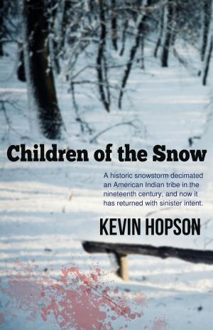 Cover of the book Children of the Snow by Madeleine McLaughlin