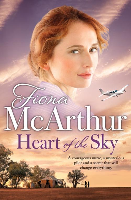 Cover of the book Heart of the Sky by Fiona McArthur, Penguin Random House Australia