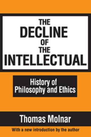 Cover of the book The Decline of the Intellectual by Peter Ayres