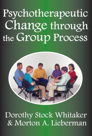 Cover of the book Psychotherapeutic Change Through the Group Process by Keith Richmond, Richard Greenfield