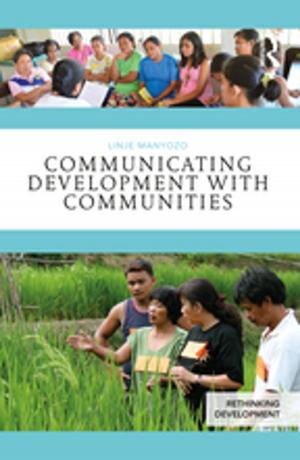 Book cover of Communicating Development with Communities