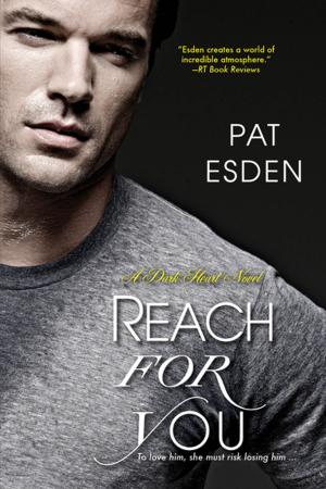 Cover of the book Reach for You by Shelly Ellis
