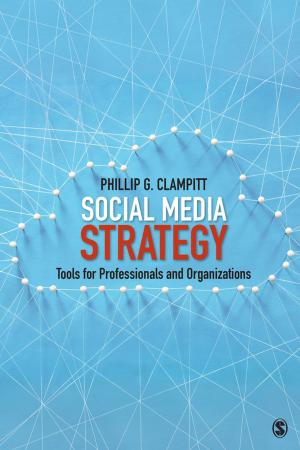 Cover of the book Social Media Strategy by Emma Bell, Professor Richard Thorpe