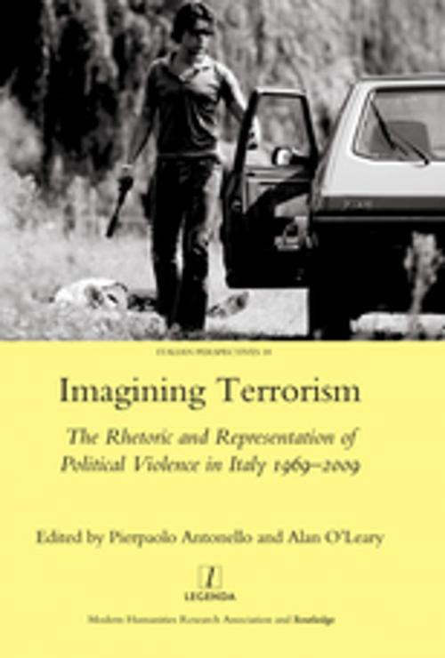 Cover of the book Imagining Terrorism by Pierpaolo Antonello, Taylor and Francis