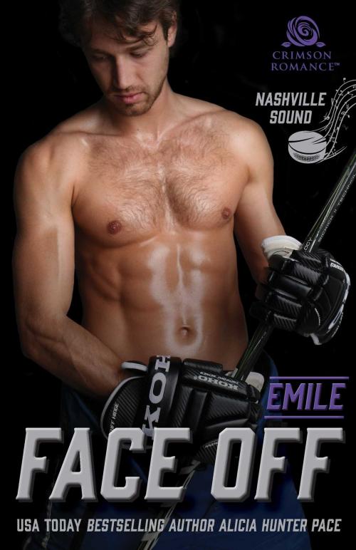 Cover of the book Face Off by Alicia Hunter Pace, Crimson Romance