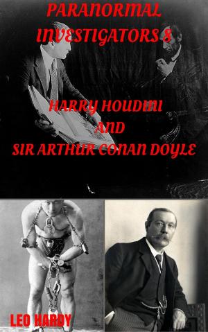 Cover of Paranormal Investigators 8, Harry Houdini and Sir Arthur Conan Doyle