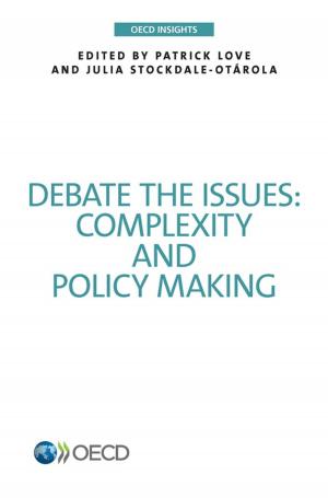 Cover of the book Debate the Issues: Complexity and Policy making by Collective