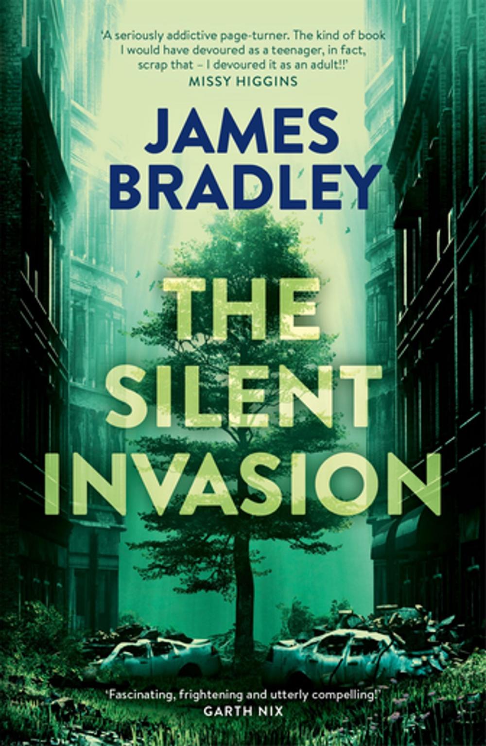 Big bigCover of The Silent Invasion: The Change Trilogy 1