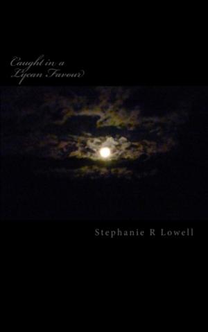 Cover of the book Caught in a Lycan Favour by Heather Toomey