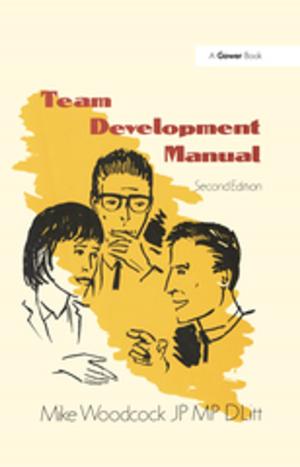 Cover of the book Team Development Manual by Orrin E. Klapp