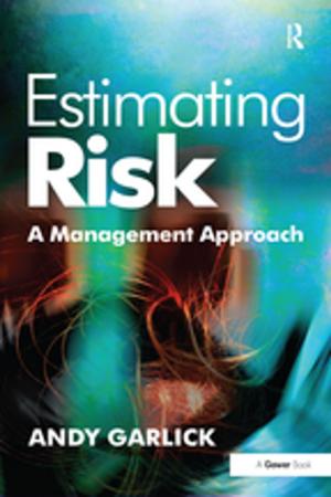Cover of the book Estimating Risk by Daniela de Carvalho